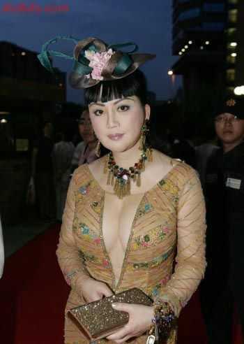 亚洲精品综合第一国产综合